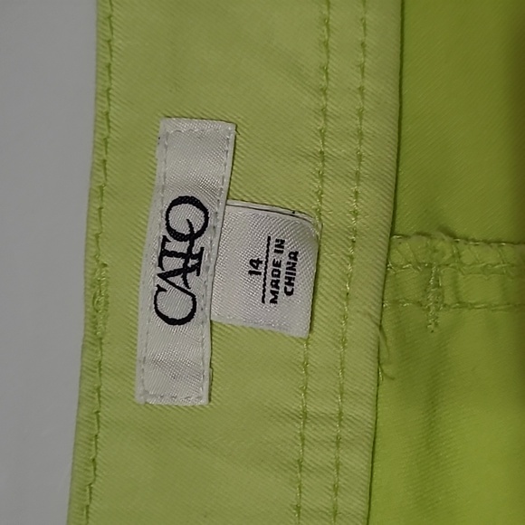 Cato Neon Greenish Yellow Cropped Jeans size 14 - Picture 3 of 8